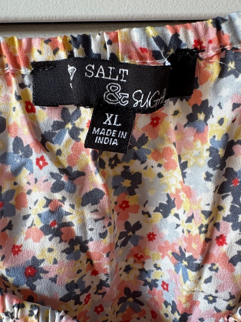 Floral Puff-Sleeve Tie-Front Mini Dress in Blush - Picture 2 of 5